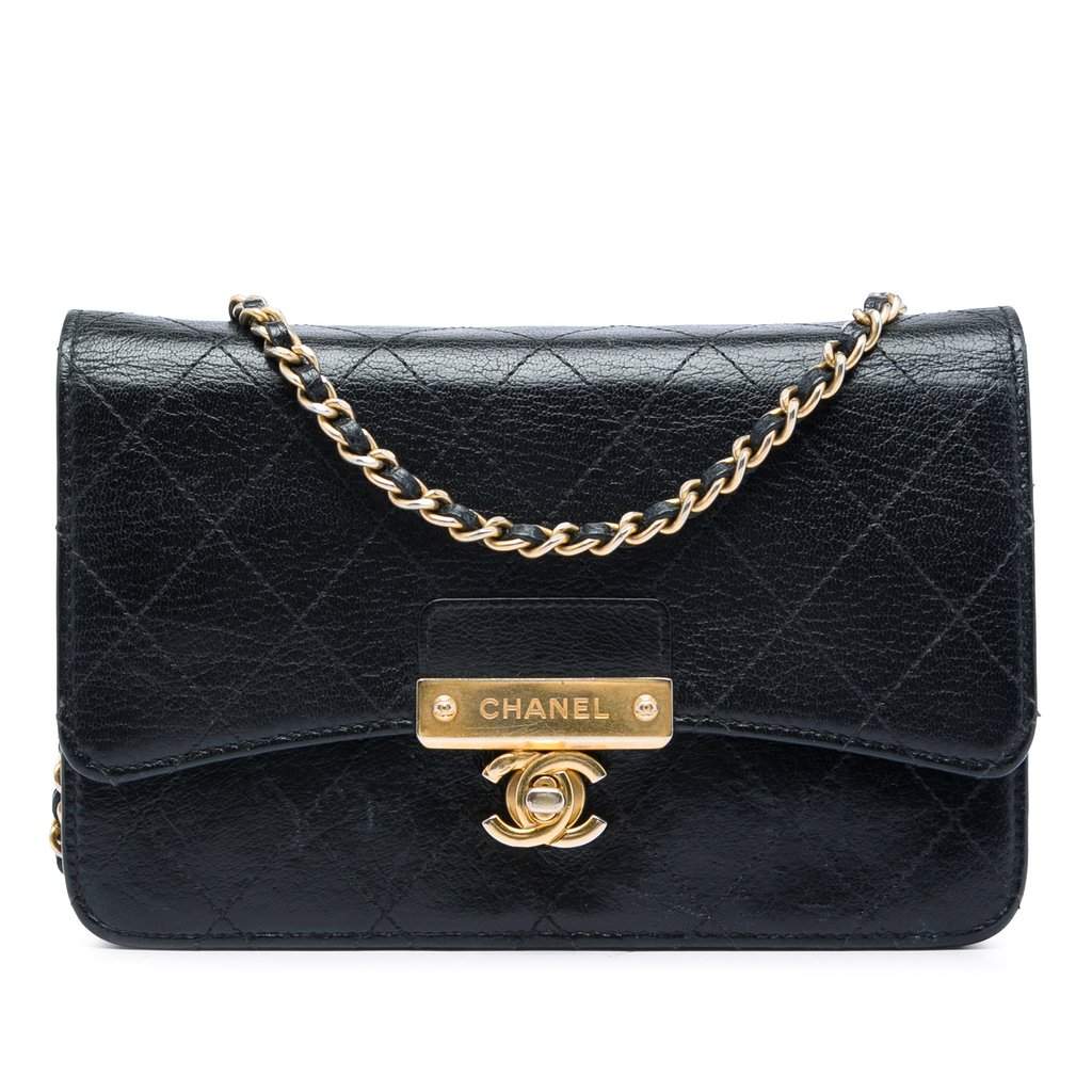 Chanel Stitched Goatskin Golden CC Wallet On Chain Black Leather Very good - Front View