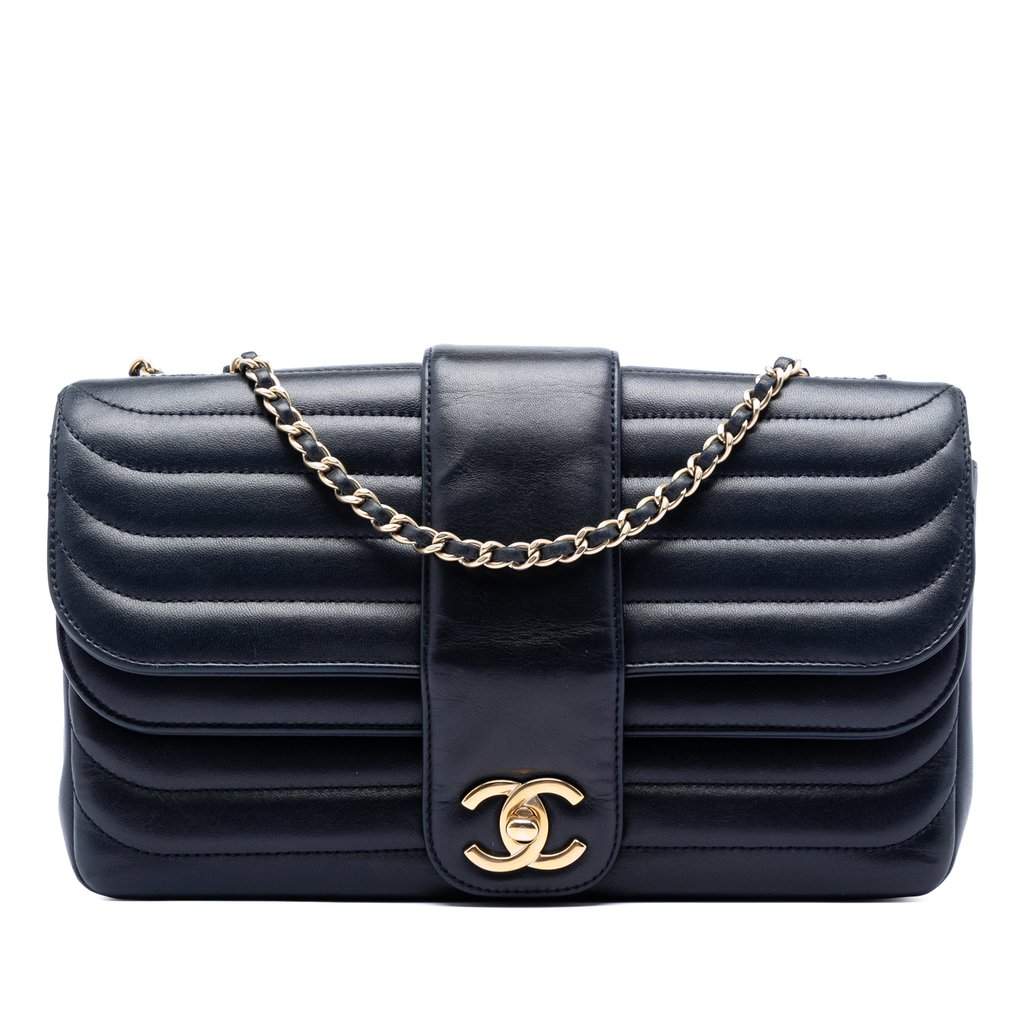 Chanel CC Horizontal Quilted Lambskin Double Flap Blue Leather Very good - Front View