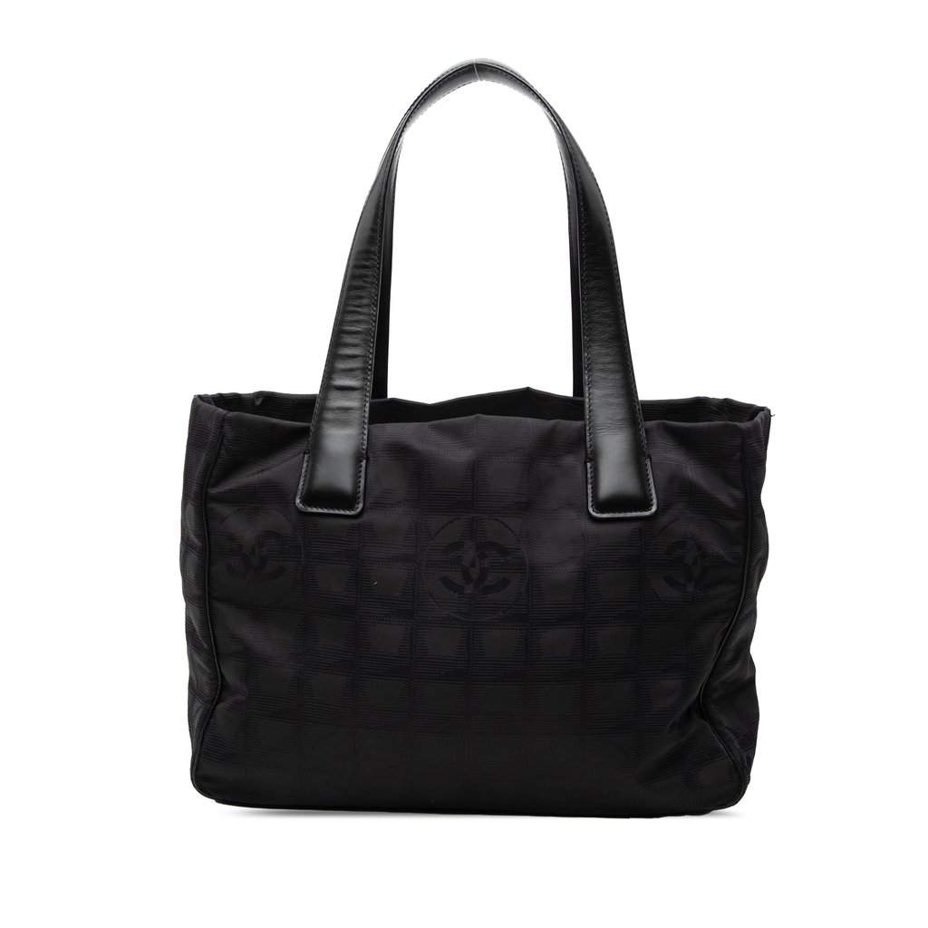 Chanel New Travel Line Nylon Tote Black Very good - Front View