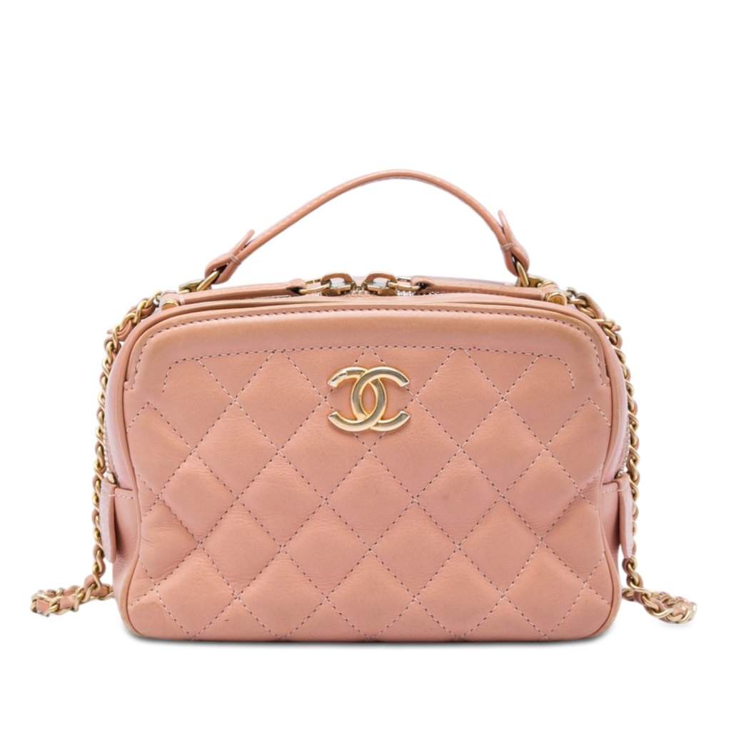 Chanel Small CC Quilted Calfskin Top Handle Vanity Case with Chain Pink Leather Good condition - Front View