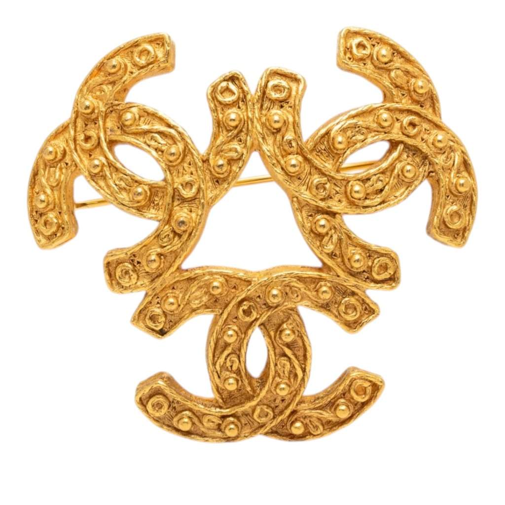 Chanel Gold Plated Triple CC Brooch Gold Metal Very good - Front View