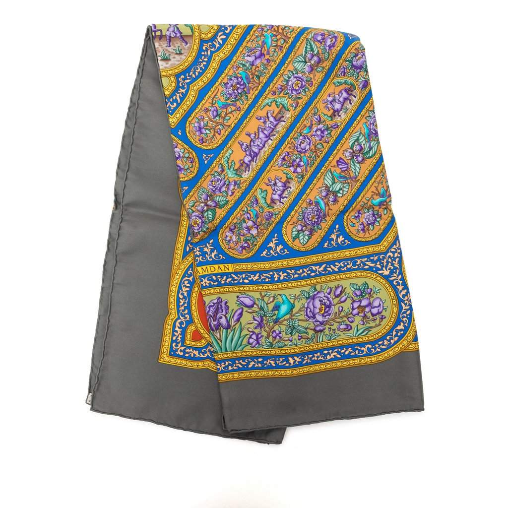 Hermès Qalamdan Silk Scarf 90 MultiColor Very good condition - Front View