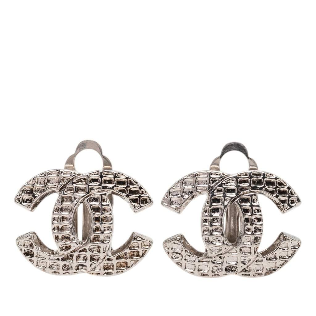 Chanel CC Brass Clip On Earrings Silver Metal Very good condition - Front View