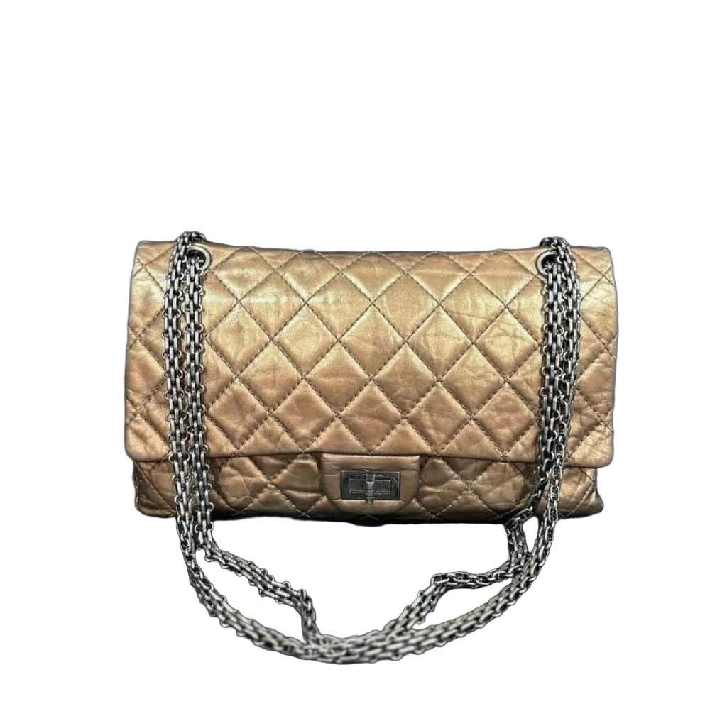CHANEL Chanel Chanel Bronze Aged Calfskin Reissue Double Flap Classic Bag Pre-Owned Silver Leather Good condition - Front View