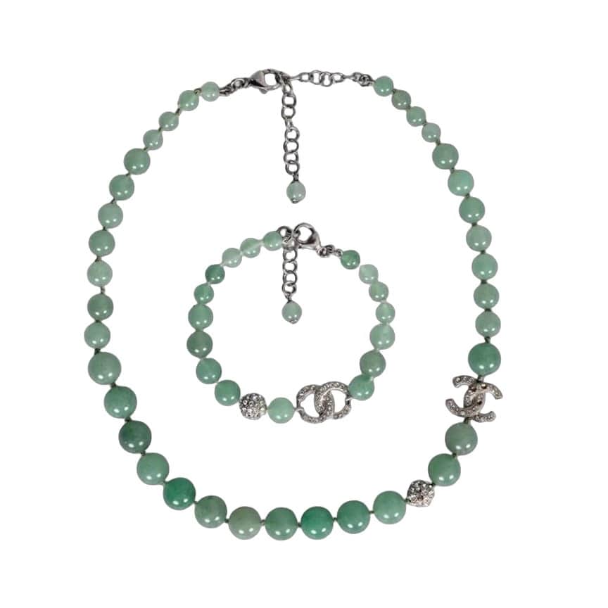 Chanel Chanel Spring/Summer 2015 Green Necklace & Bracelet Set  Pre-owned Green Lace Good - Front View