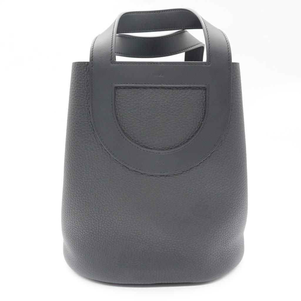 Hermès In The Loop 23 Black Leather Good - Front View