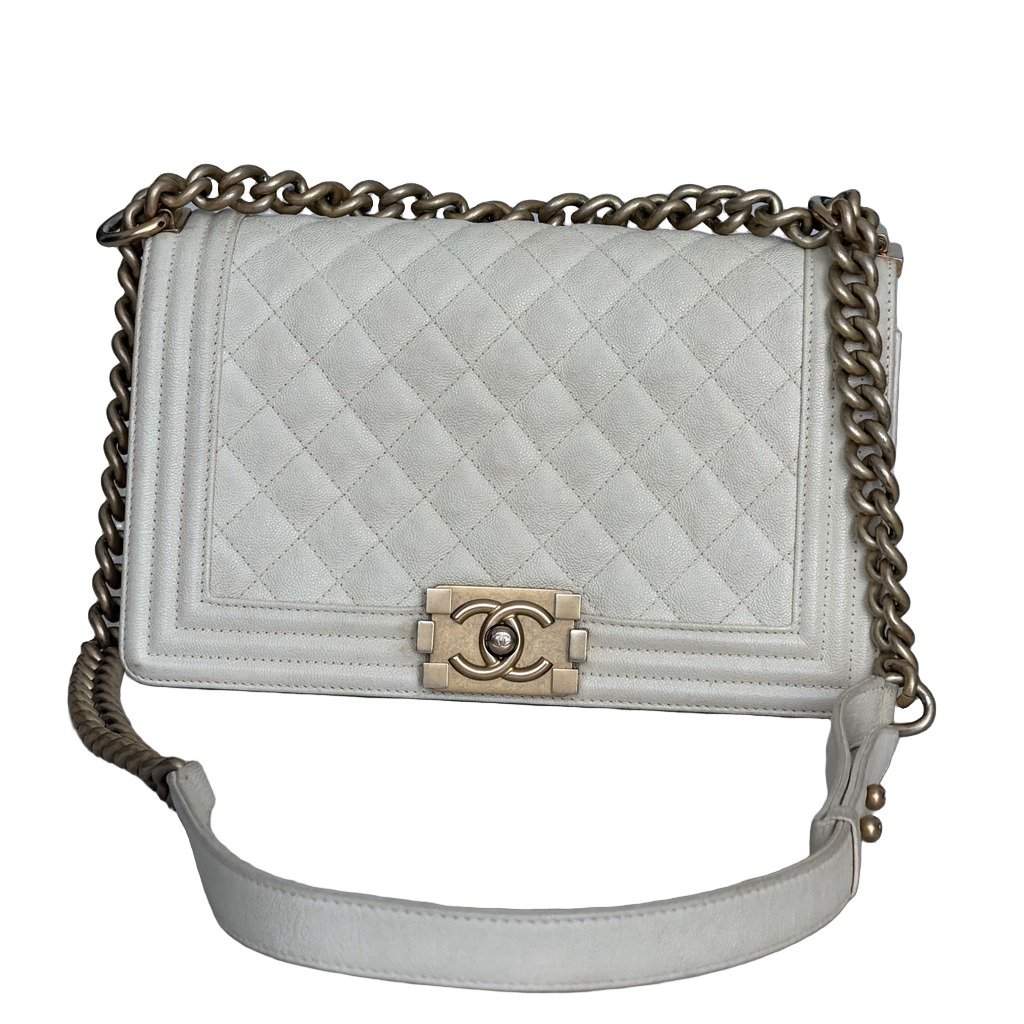 Chanel Small Boy Bag White Leather Good condition - Front View