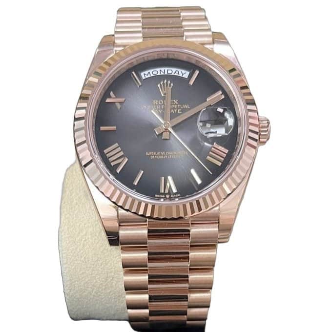 Rolex Day-Date 40 Grey Never worn - Front View