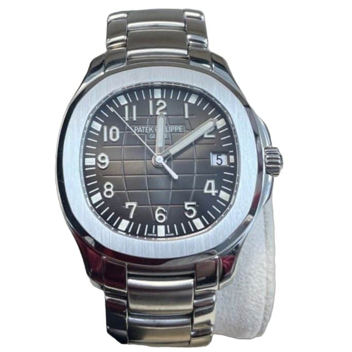 Patek Philippe Aquanaut 40mm Black Never worn - Front View