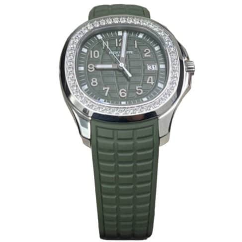 Patek Philippe Aquanaut 39mm MultiColor Never worn - Front View