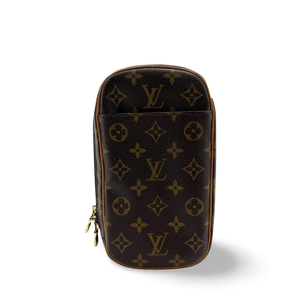 Louis Vuitton Monogram Pochette Gang Brown Canvas Good - Front View