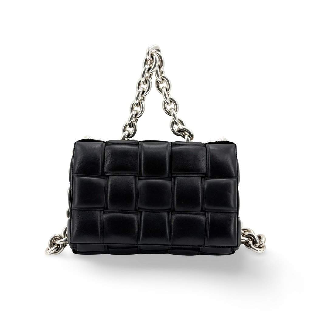 Bottega Veneta Padded Cassette Chain Shoulder Bag Black Silver Black Leather Very good - Front View