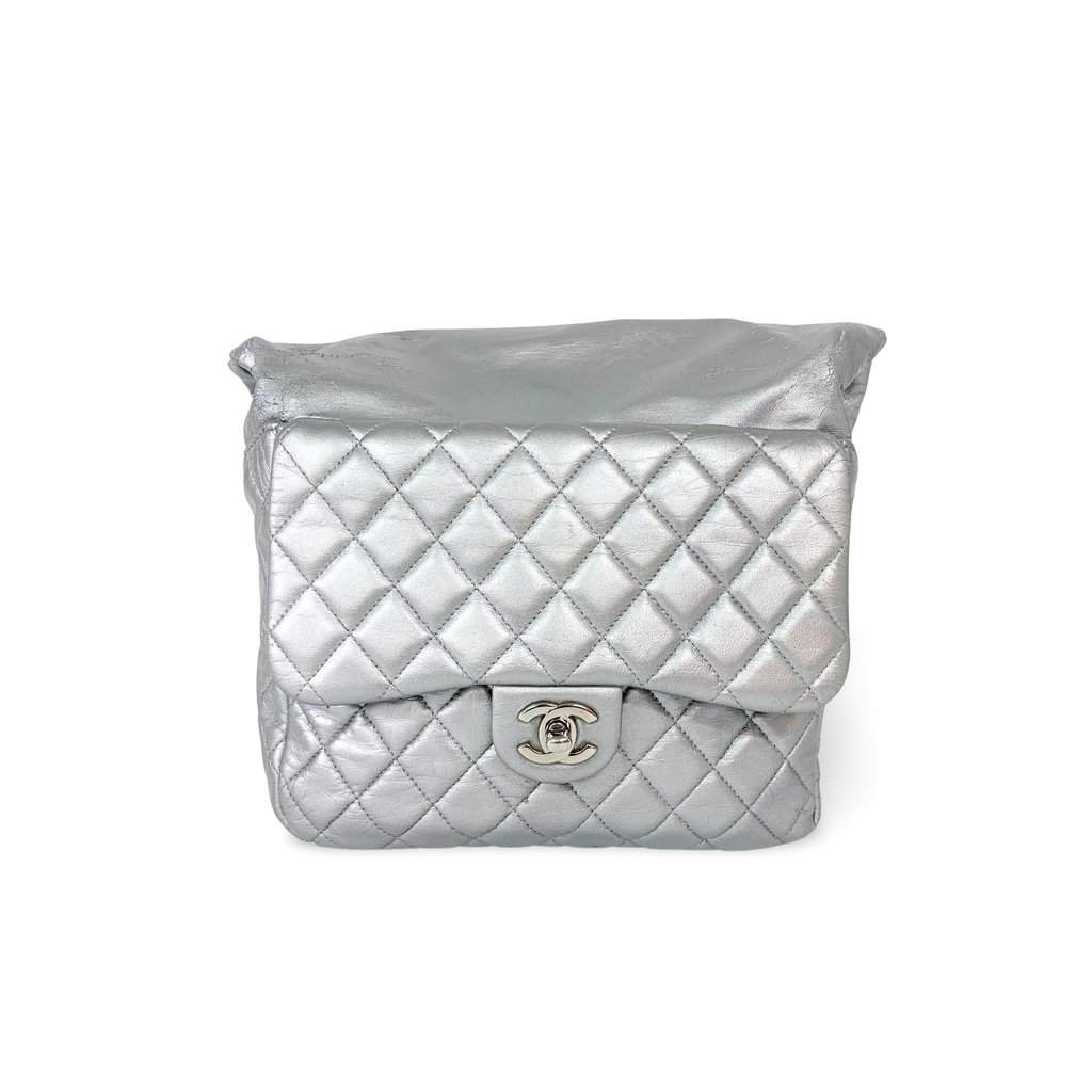 Chanel Metallic Silver Quilted Lambskin Flap Bag Silver Hardware MultiColor Leather Good - Front View