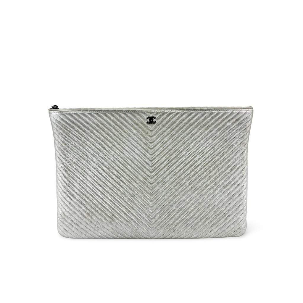Chanel Chevron Metallic Large O-Case Silver MultiColor Leather Good - Front View