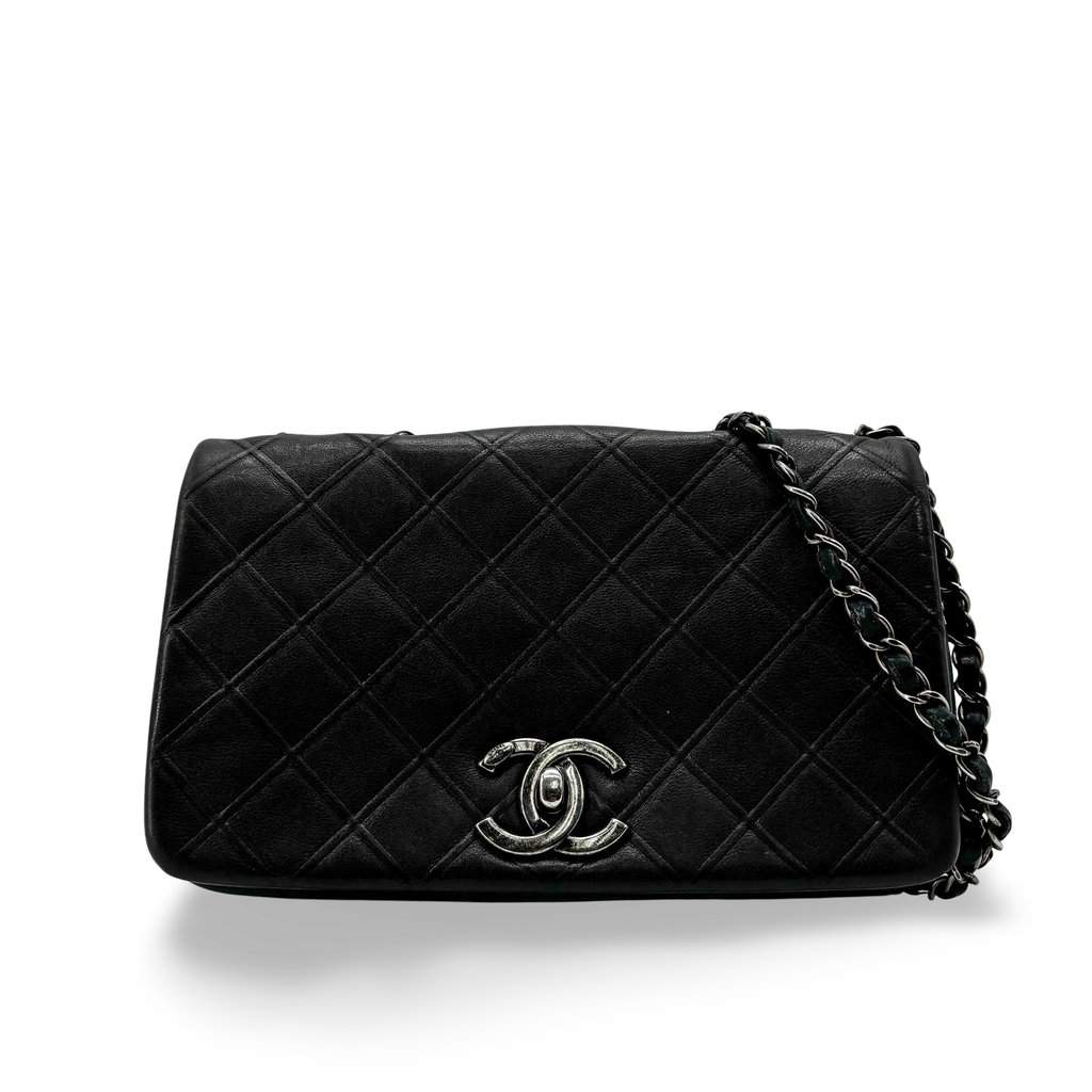 Chanel Vintage Classic Single Flap Bag Medium Lambskin Black Silver Hardware Black Leather Good - Front View