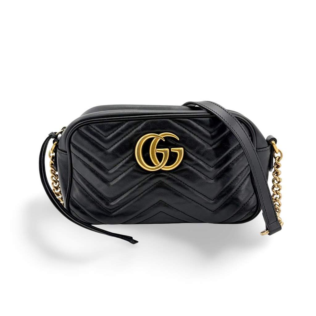 Gucci GG Marmont Small Matelassé Camera Bag Shoulder Bag Black Black Leather Good - Front View