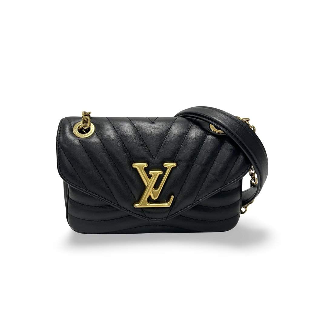 Louis Vuitton New Wave Chain Bag PM Black Black Leather Good - Front View