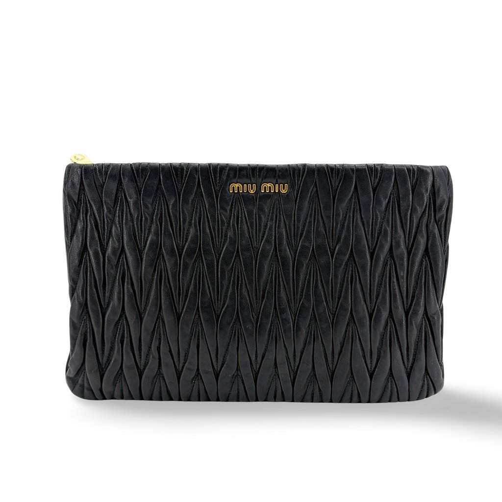 Miu Miu Matelassé Napa Leather Pouch Black Black Leather Very good - Front View