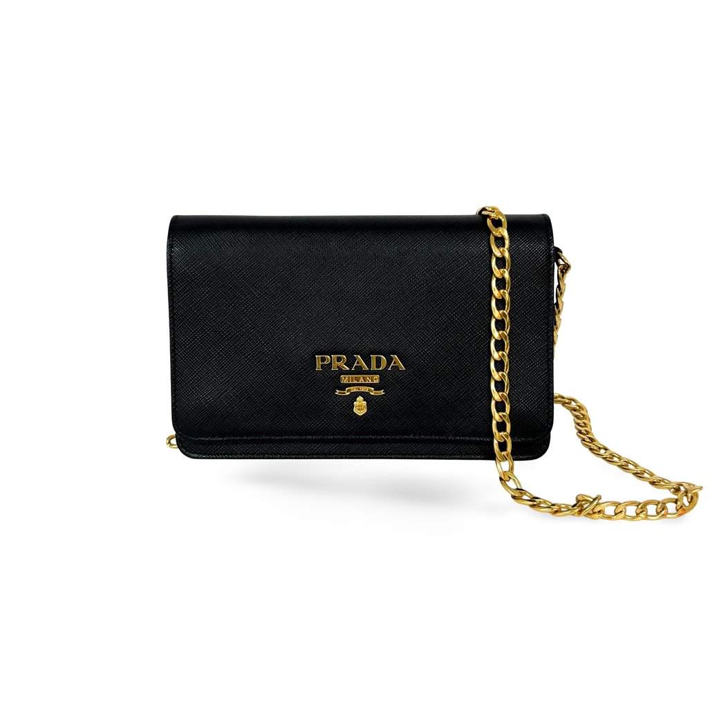 Prada Saffiano leather chain shoulder bag black with gold hardware Black Leather Very good - Front View