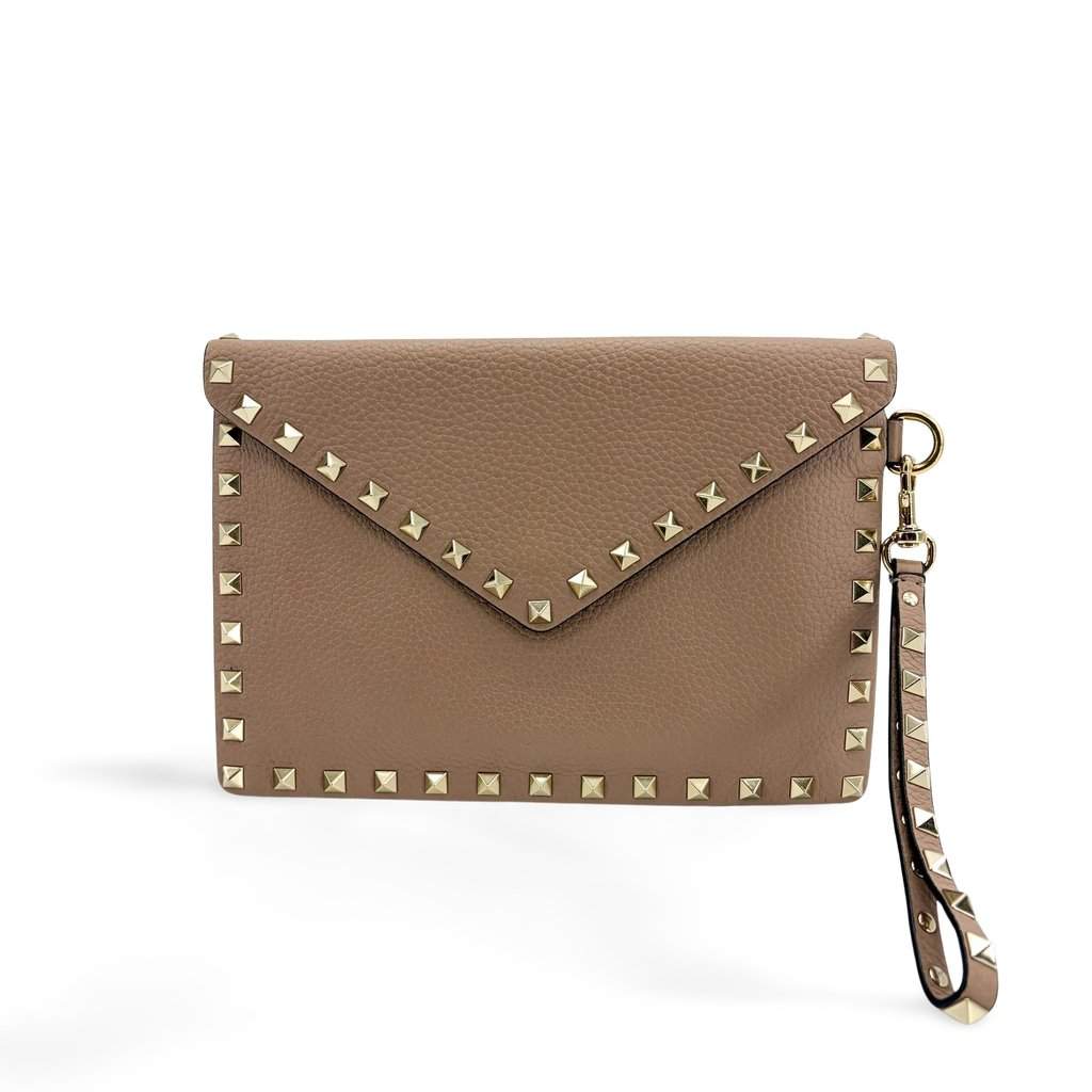Valentino Garavani Rockstud Grain Calfskin Pouch Foodre Beige Leather Good - Front View