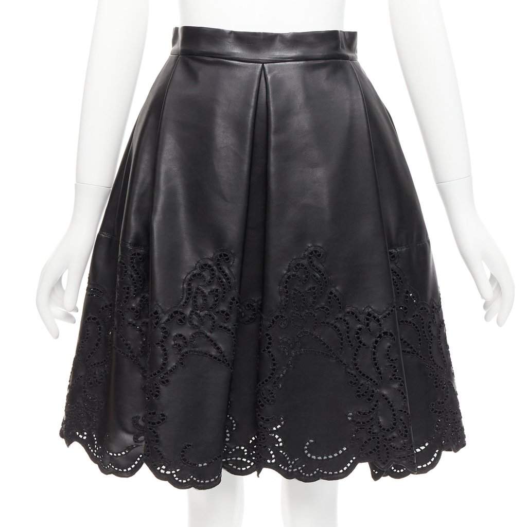 Ermanno Scervino Lattice Scalloped Skirt Black Polyamide Very good condition - Front View