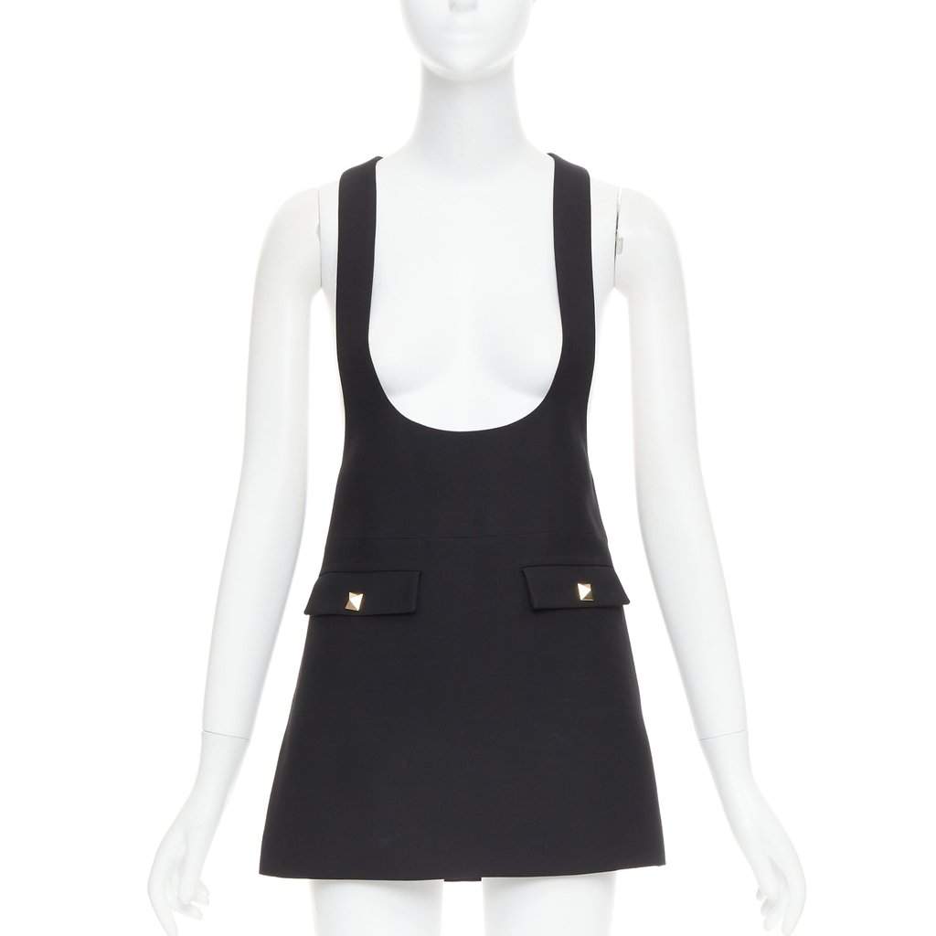 Valentino Garavani Black Wool Dress Black Wool Very good condition - Front View
