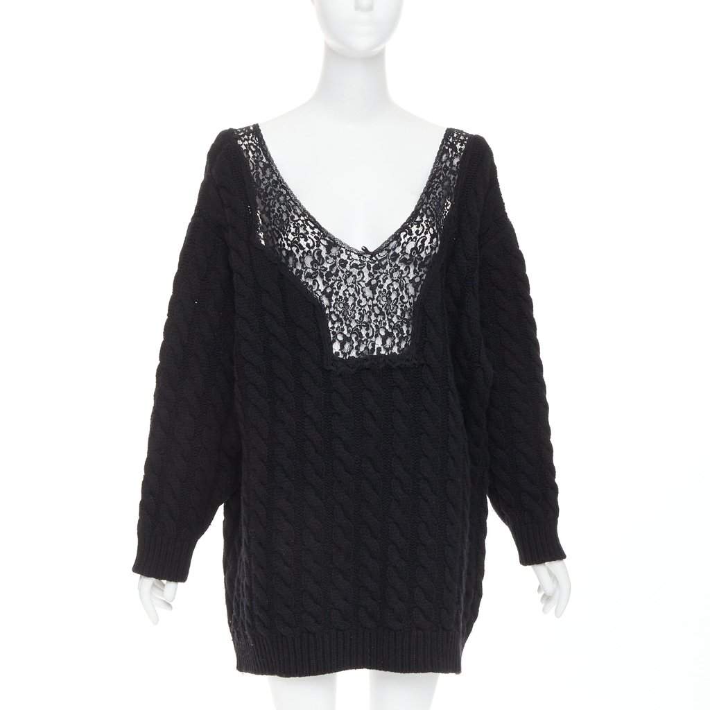 Balenciaga Black Wool Knitwear Black Wool Very good condition - Front View