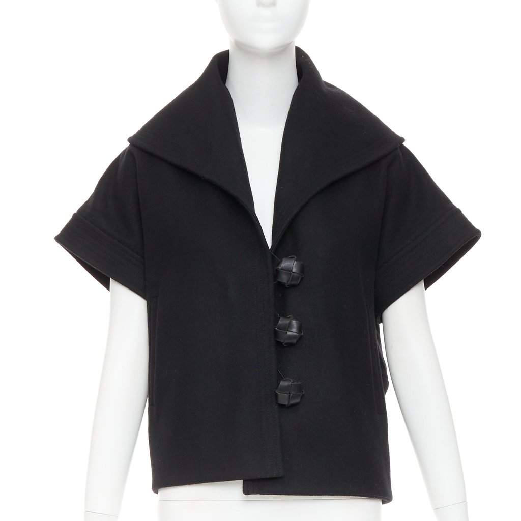 Stella McCartney Black Wool Coat Black Wool Very good condition - Front View