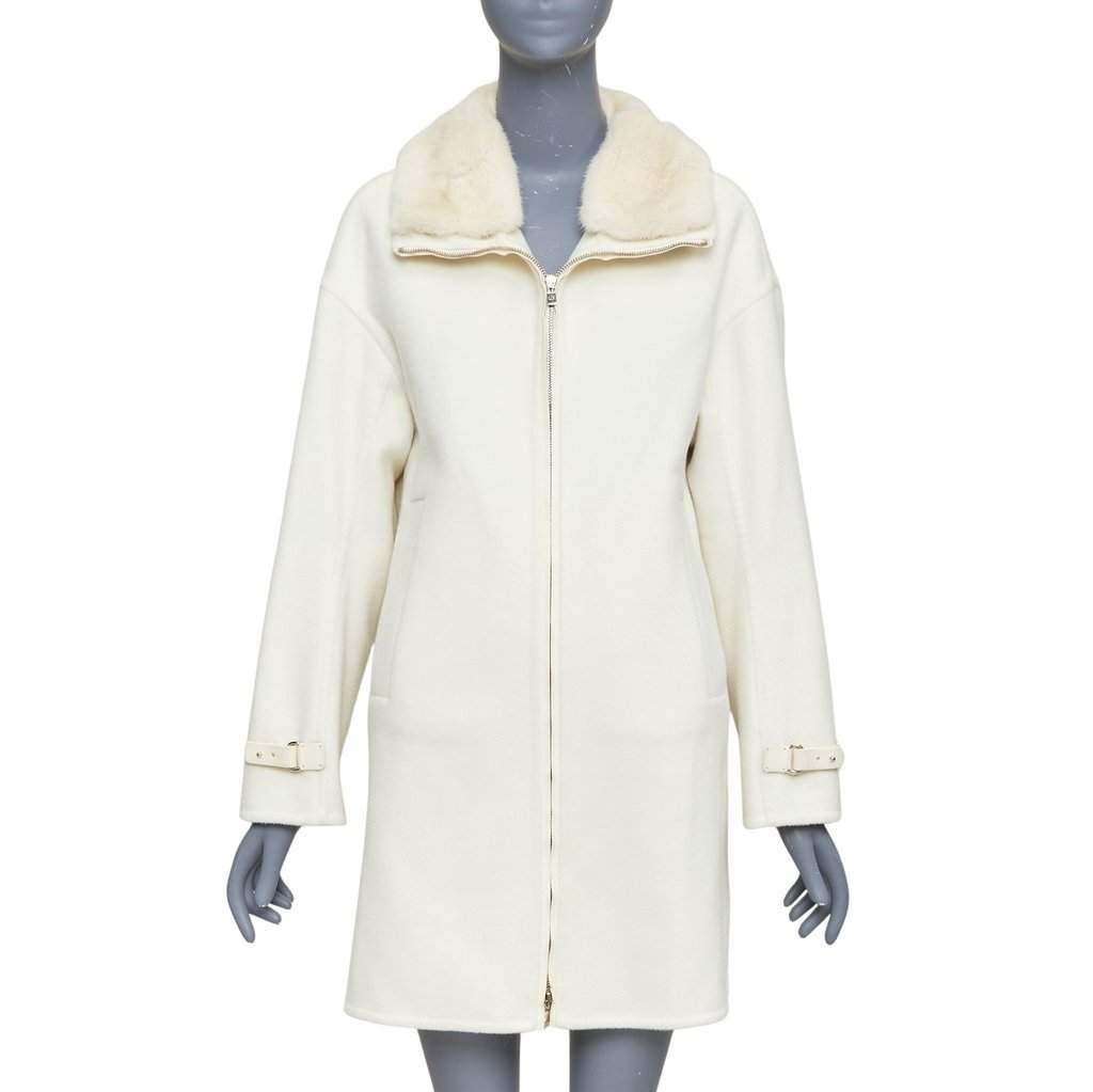 Loro Piana Baby Cashmere Jubilee Beige Cashmere Very good condition - Front View