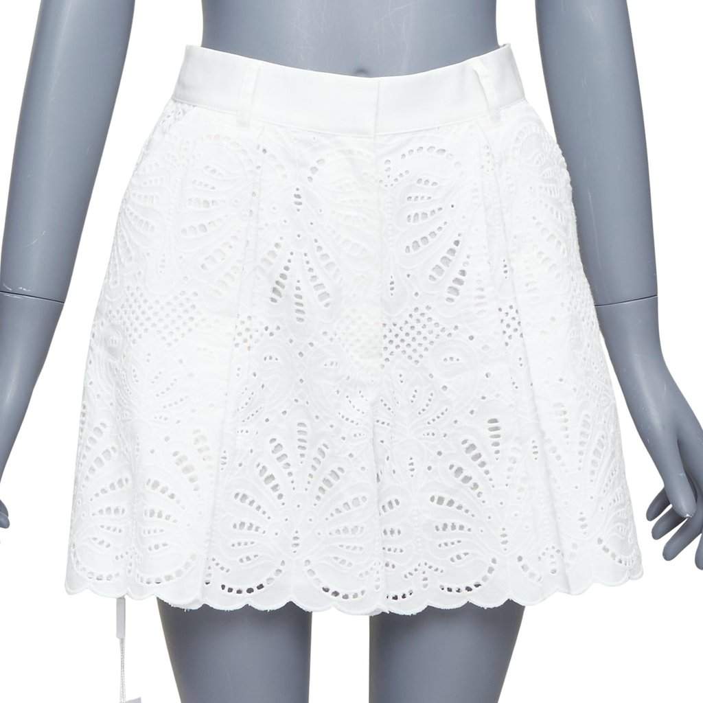 SELF-PORTRAIT Floral Anglais Shorts White Cotton Never worn, with tag - Front View