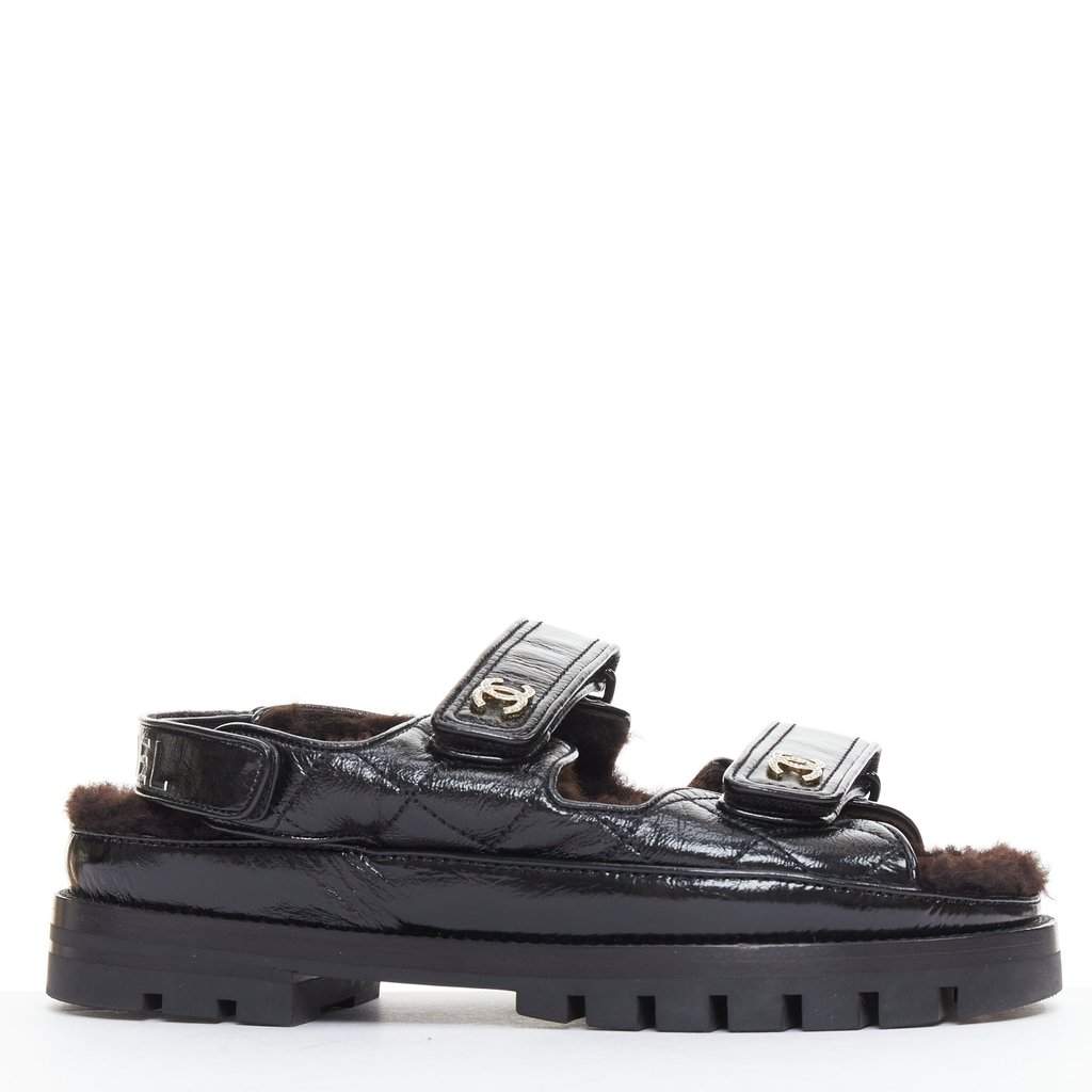 Chanel Black Leather Sandals Black Leather Very good condition - Front View