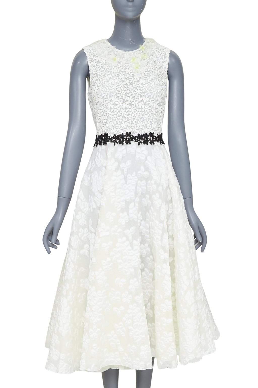 Giambattista Valli Ecru Polyester Dress Beige Polyester Very good condition - Front View