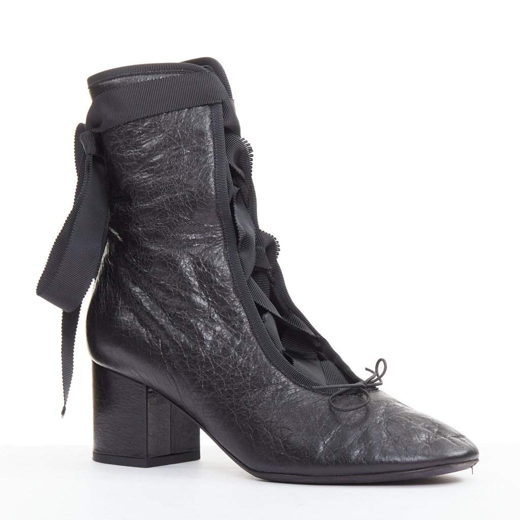 Valentino Black Leather Boots Black Leather Very good condition - Front View