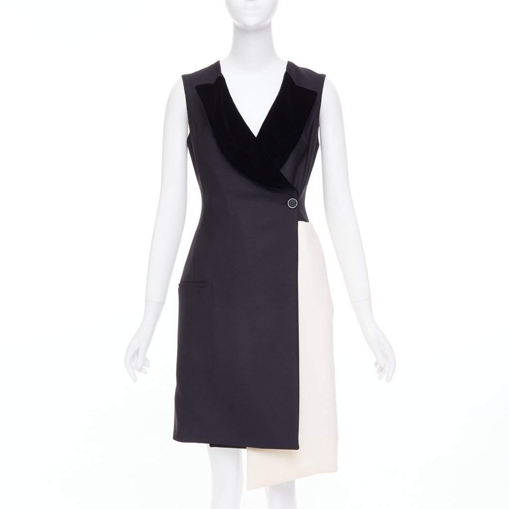 Dior Black Wool Dress Black Wool Very good condition - Front View