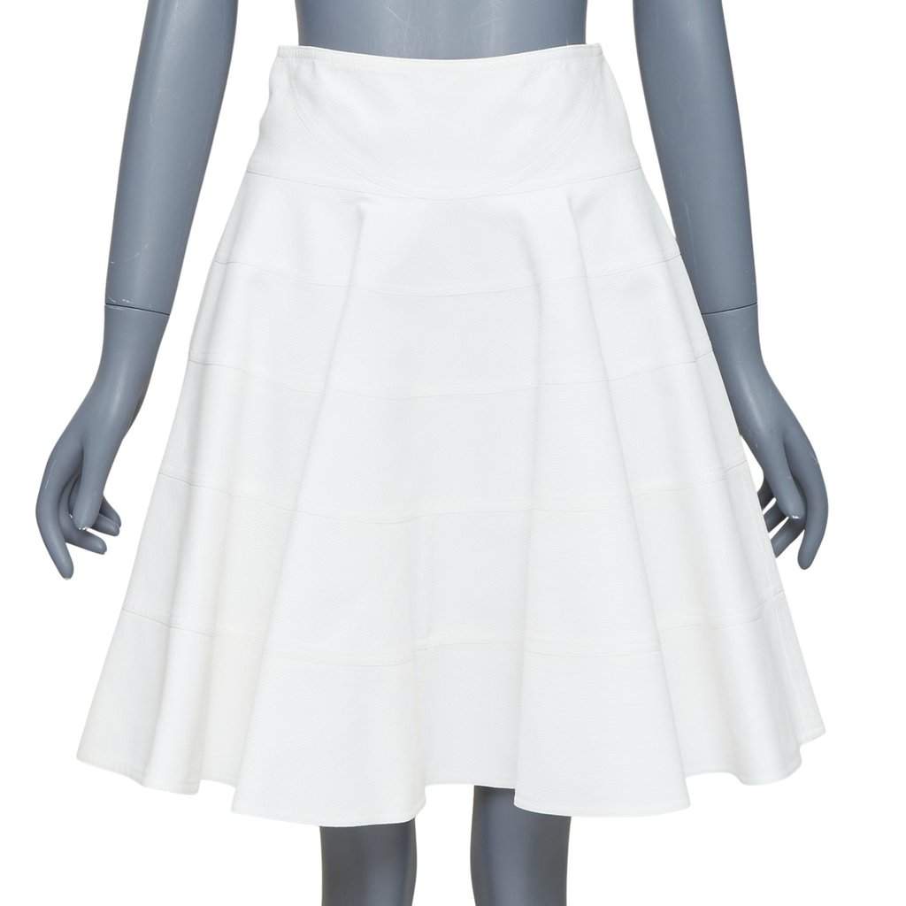 Alaïa Ecru Cotton Skirt Ecru Cotton Very good condition - Front View