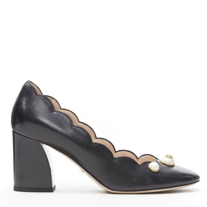 Gucci Pearl Chunky Pumps Black Leather Very good condition - Front View