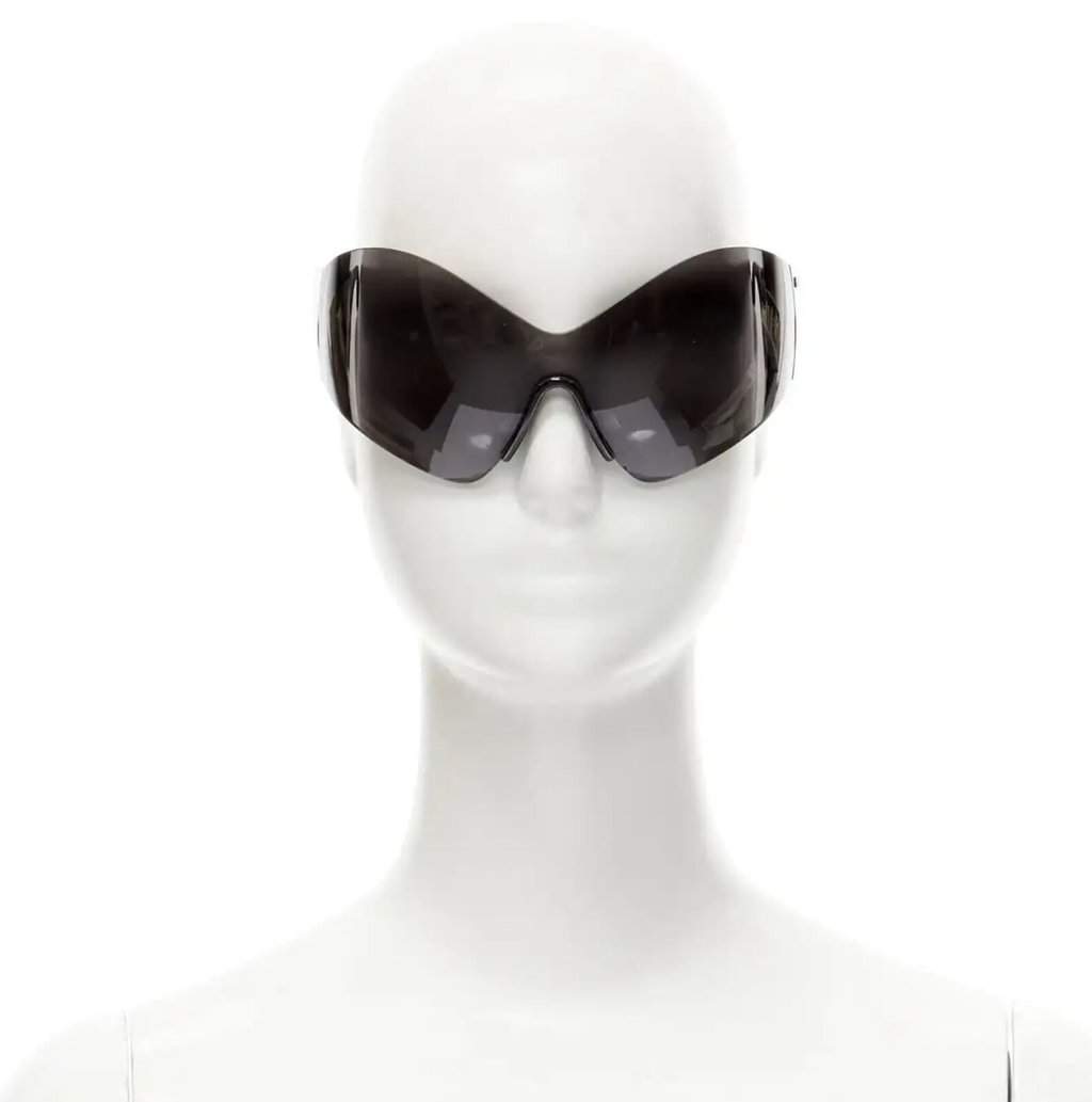 Balenciaga BB0180S-001 Black Plastic Never worn, with tag - Front View