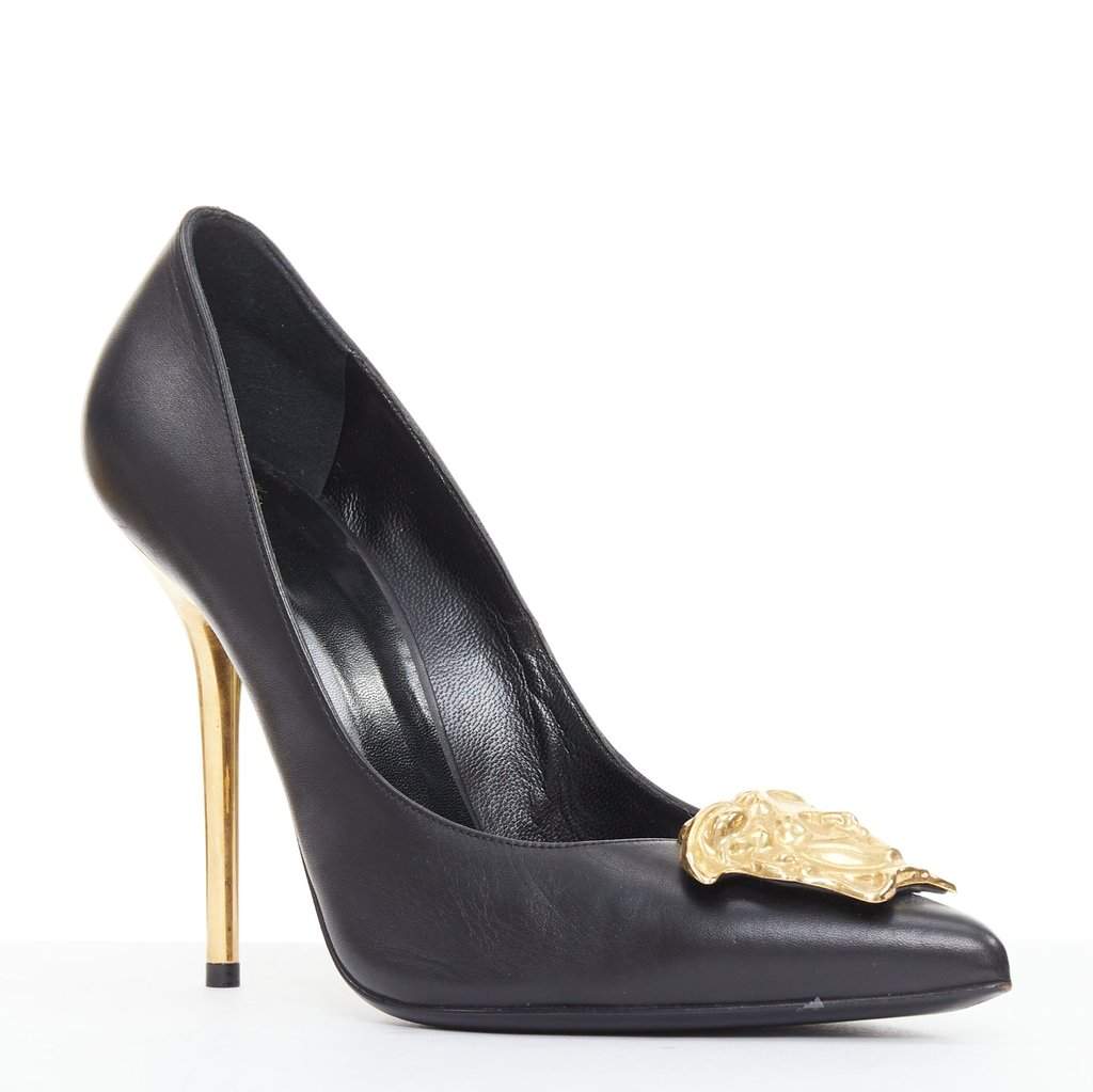 Versace Black Leather Heels Black Leather Good condition - Front View