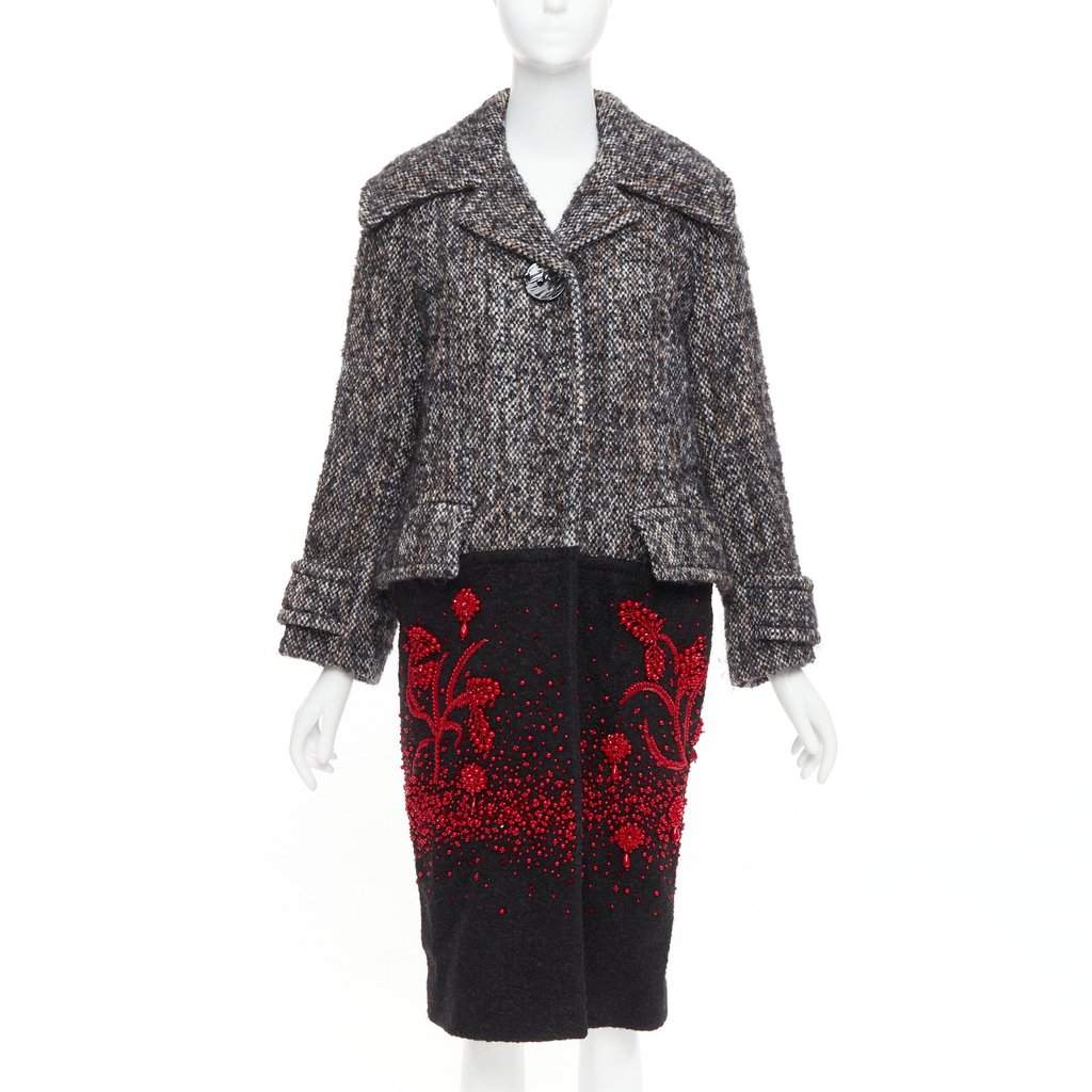 Prada Brown Tweed Coat Brown Tweed Very good condition - Front View