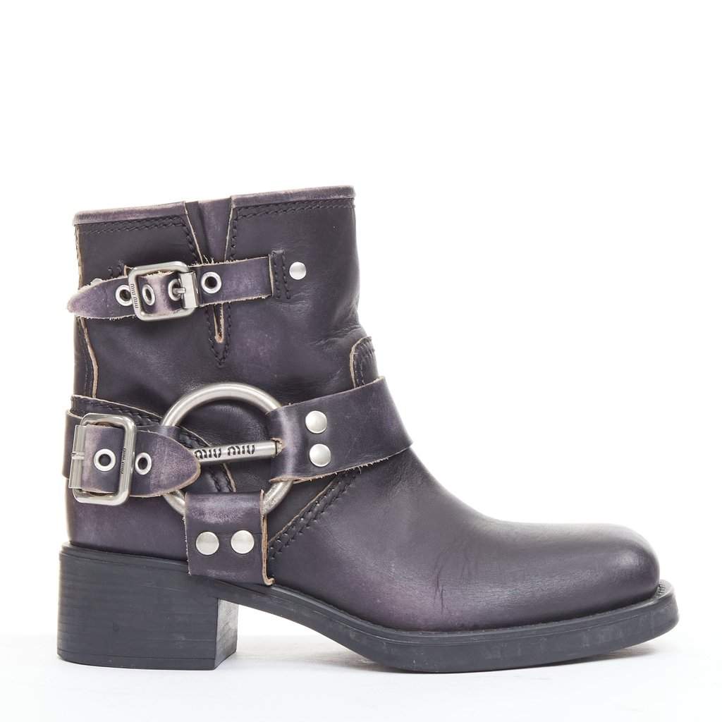 Miu Miu Black Leather Boots Black Leather Good condition - Front View