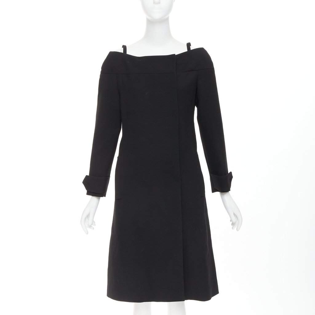 Prada Black Wool Dress Black Wool Very good condition - Front View
