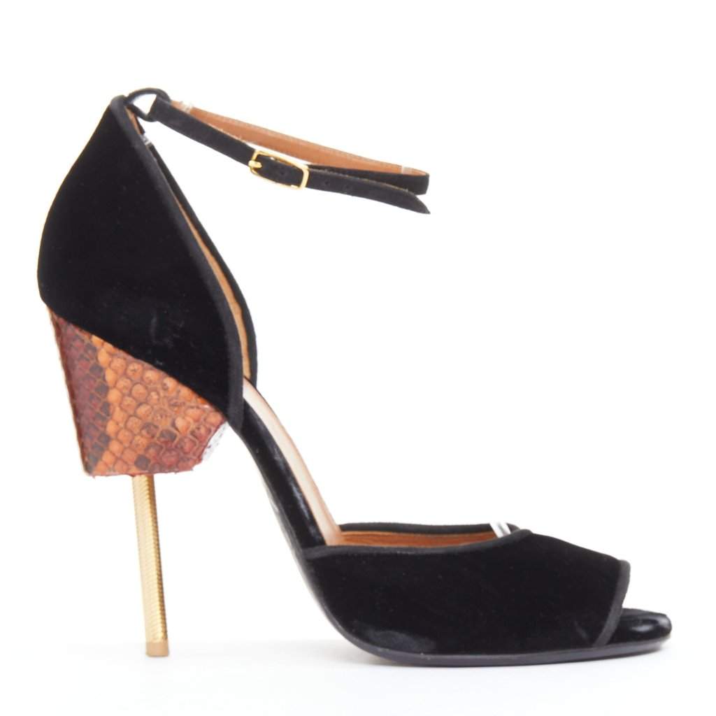 Givenchy Matilda Black Velvet Fair condition - Front View