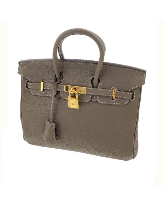 Hermès 2009 Birkin (Stamp M) Size 25 Togo Leather Handbag in Etoupe color with Gold Hardware Beige Leather Very good - Front View