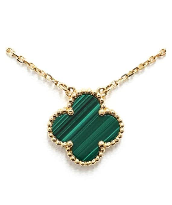 Van Cleef & Arpels Vintage 18k Yellow Gold Necklace with Alhambra Malachite Pendant Yellow Gold Very good - Front View