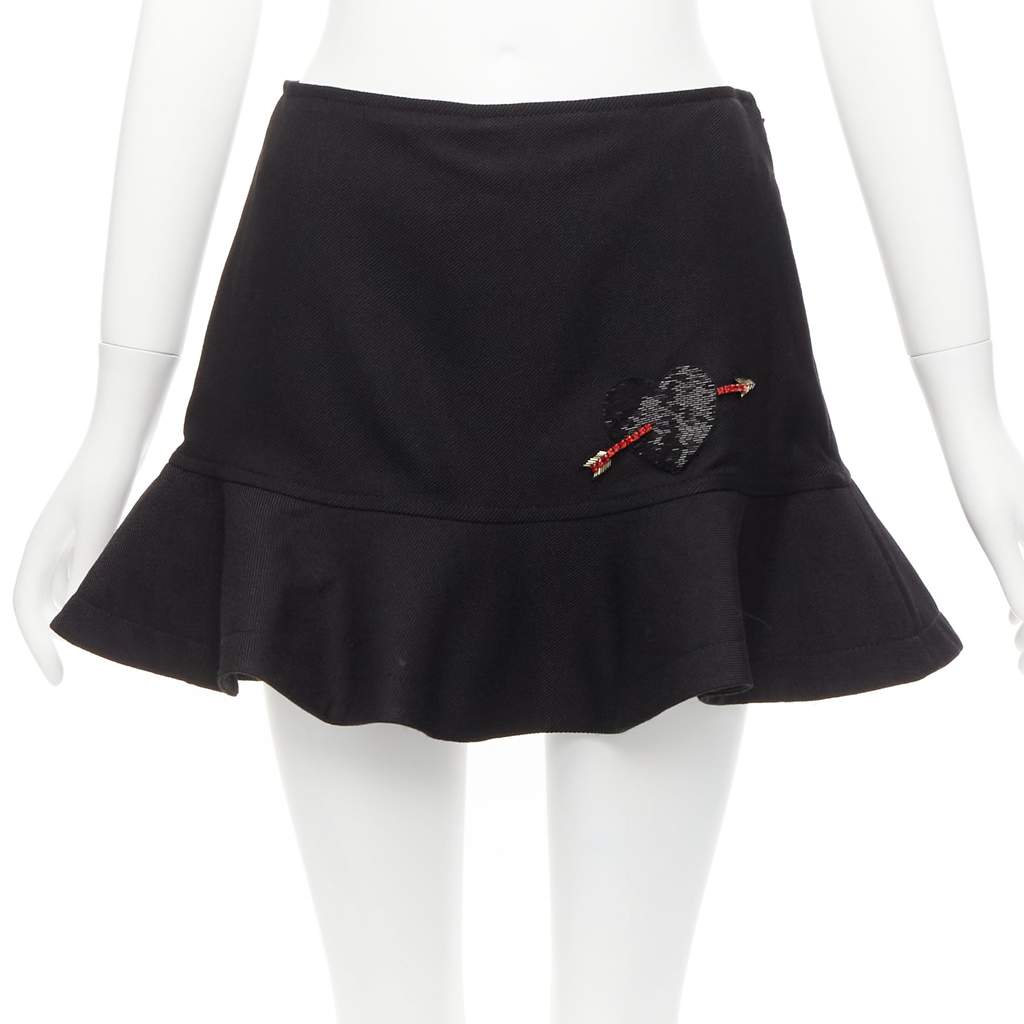Valentino Garavani Bead Heart Shorts Black Wool Never worn - Front View