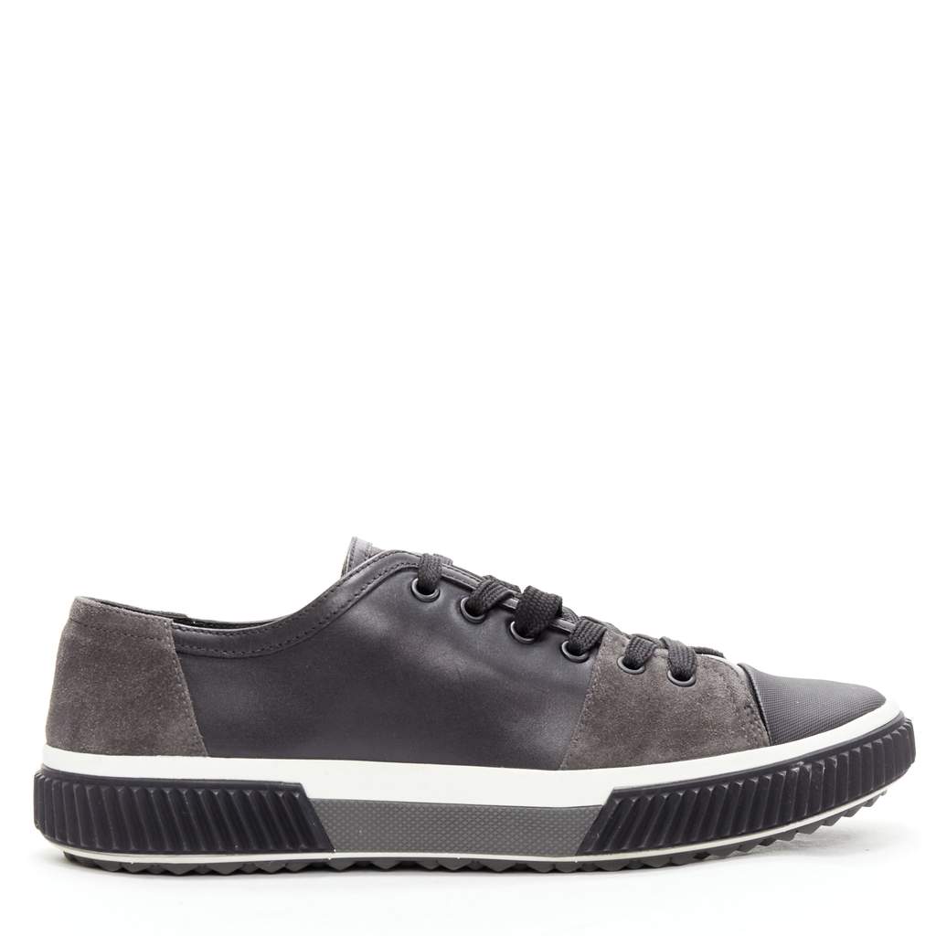 Prada Stratus Black Leather Very good - Front View