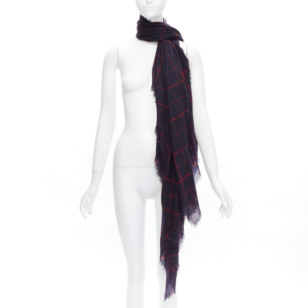 Chanel Quilt Print Scarf Black Wool Never worn - Front View