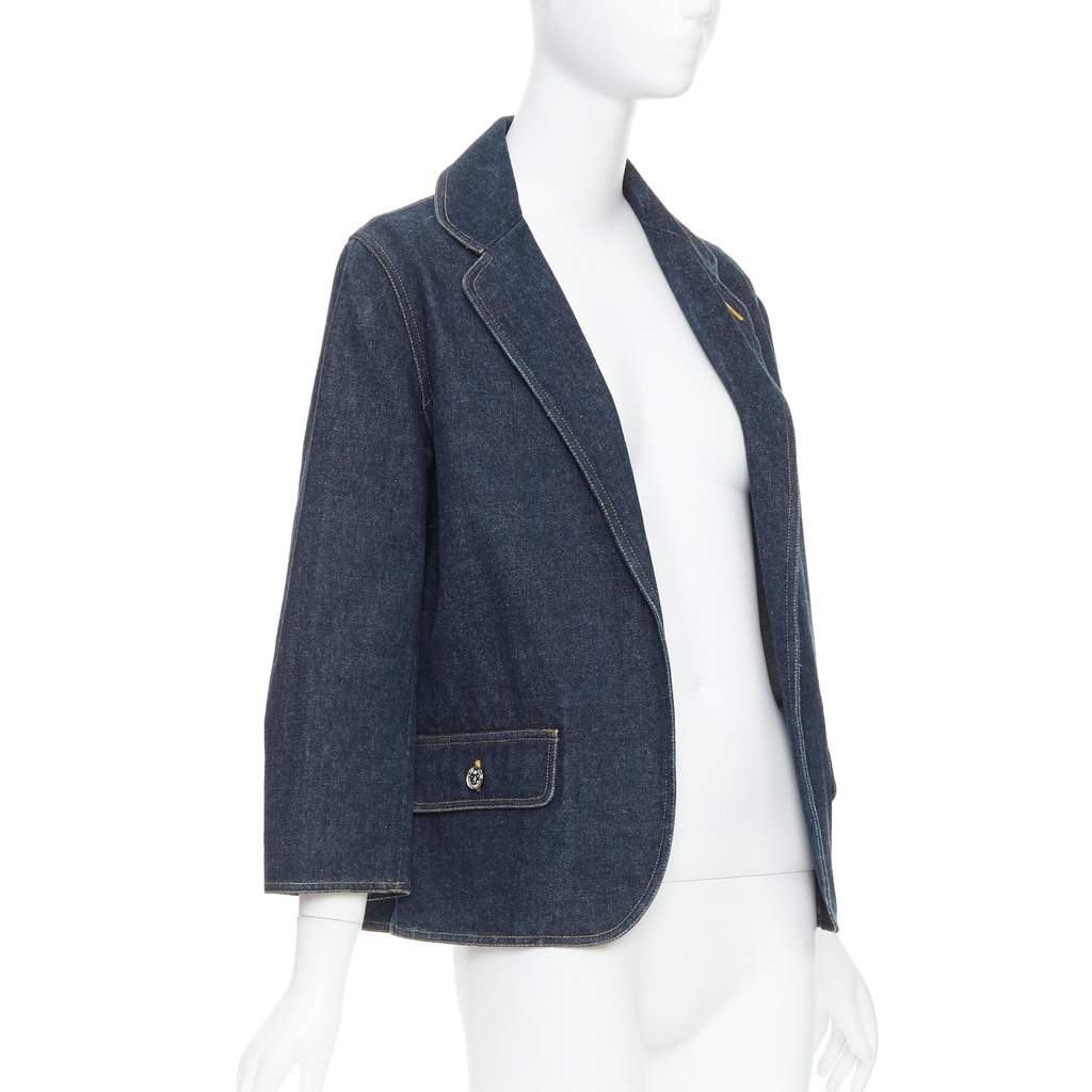 Chanel Indigo Denim Blazer Blue Very good condition - Front View