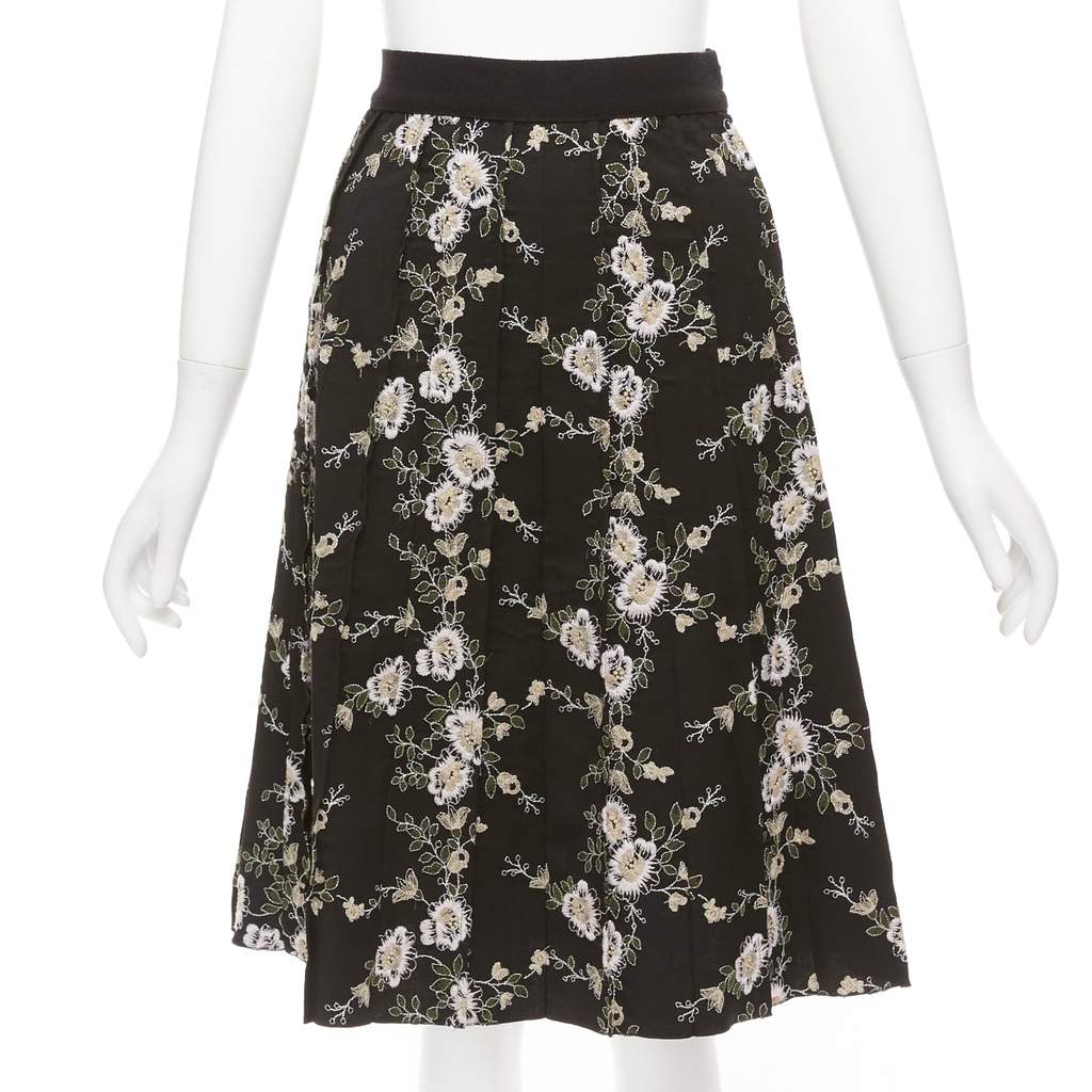 Giambattista Valli Floral Wool Skirt Black Wool Never worn - Front View