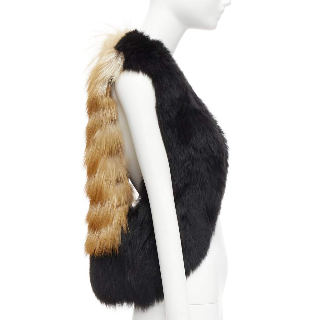 Quentin Veron Black Fur Bolero Vest Black Fur Never worn - Front View